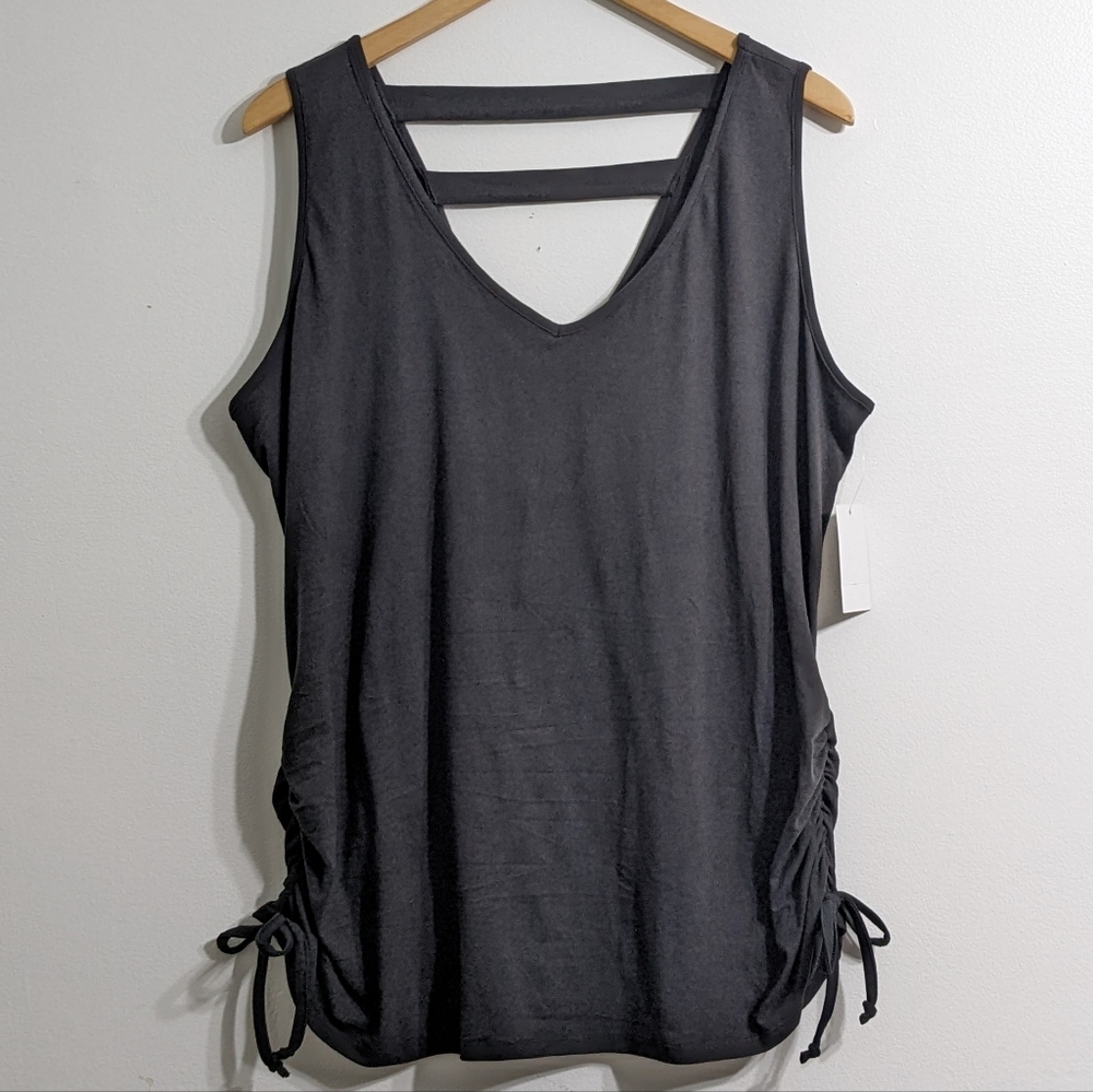Women's Ruched Sides & Ladder Back Black V Neck Top, Size 2XL, New With Tag